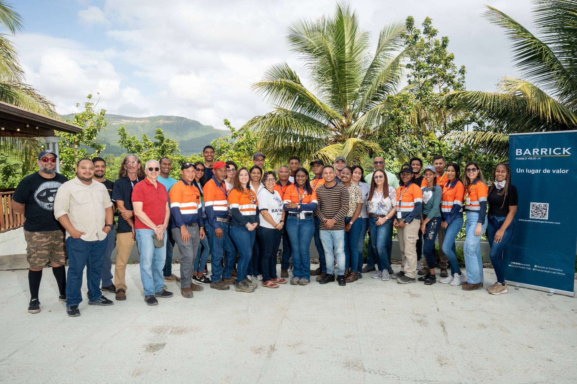 Barrick Pueblo Viejo impulsa taller sobre manejo y conservación de murciélagos